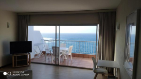 Amplio Apartamento con Vistas al Mar